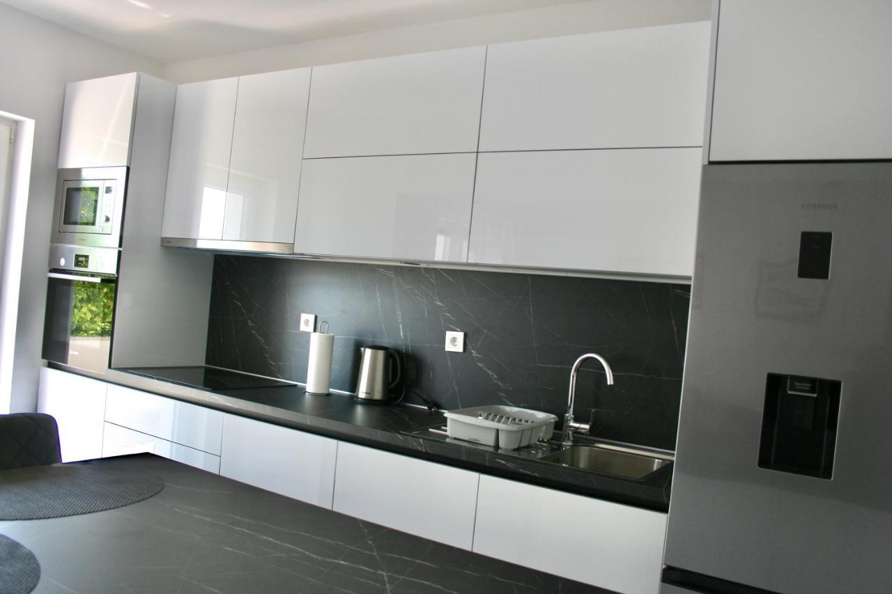 Apartments Antea Trogir Eksteriør billede
